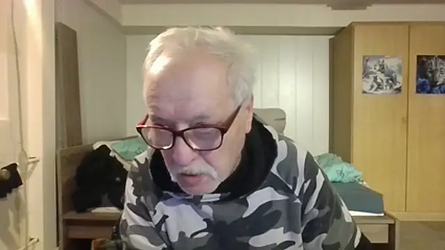 Sammy1660 online show from January 11, 2026, 11:33 pm