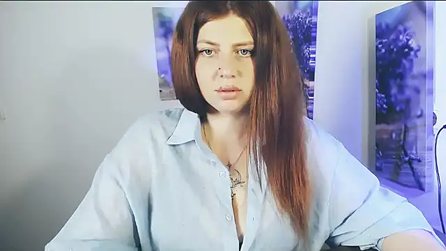 Snapshot of Lizzy_Love chatting on June 7, 2026, 8:41 am Lizzy Love online show from June 7, 2026, 8:41 am