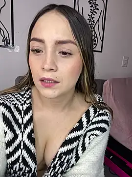 Snapshot of cindy_love2 chatting on July 19, 2026, 4:59 pm cindy love2 online show from July 19, 2026, 4:59 pm