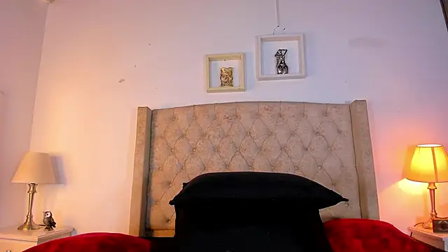 allisson m online show from April 1, 2026, 12:06 pm