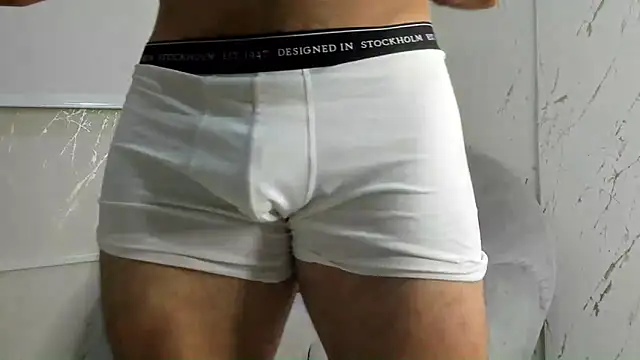 Ricardogo19 online show from April 17, 2026, 7:28 pm