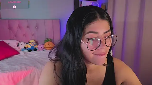 LoaLuxury online show from January 12, 2026, 4:58 pm