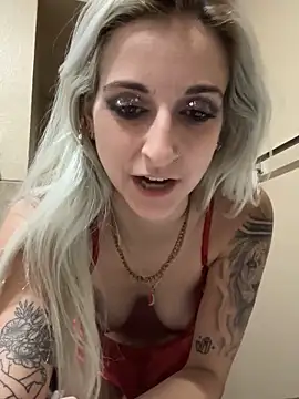 Snapshot of brooklyn3twelve chatting on September 16, 2025, 6:53 pm brooklyn3twelve online show from September 16, 2025, 6:53 pm