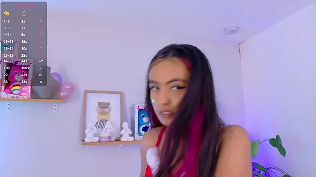 Snapshot of emily_bank chatting on December 5, 2025, 7:45 pm emily bank online show from December 5, 2025, 7:45 pm