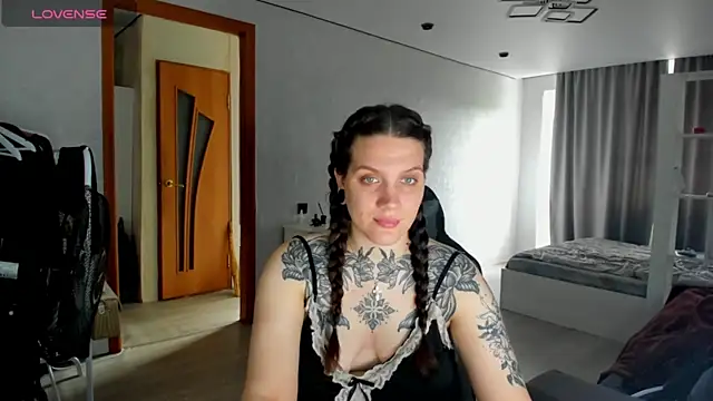 Snapshot of AizaRose chatting on July 21, 2026, 7:10 am AizaRose online show from July 21, 2026, 7:10 am