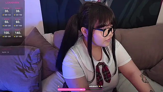 Snapshot of LeyaKan chatting on December 29, 2024, 6:27 pm LeyaKan online show from December 29, 2024, 6:27 pm