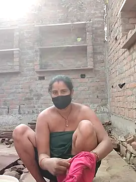 Snapshot of Hey_Ziya chatting on November 19, 2025, 4:12 am Hey Ziya online show from November 19, 2025, 4:12 am