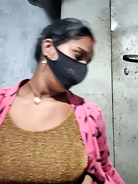 Snapshot of Hey_Ziya chatting on November 21, 2025, 10:20 pm Hey Ziya online show from November 21, 2025, 10:20 pm