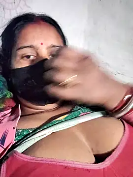 Snapshot of Hey_Ziya chatting on December 3, 2025, 3:22 pm Hey Ziya online show from December 3, 2025, 3:22 pm