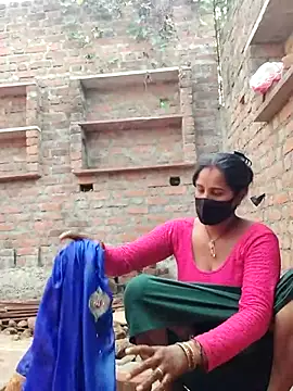 Snapshot of Hey_Ziya chatting on November 15, 2025, 8:07 am Hey Ziya online show from November 15, 2025, 8:07 am