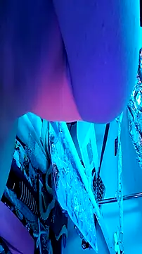 Snapshot of gurlnips chatting on November 12, 2025, 6:17 am gurlnips online show from November 12, 2025, 6:17 am