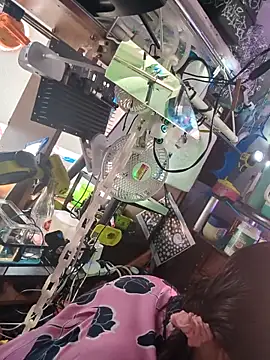 gurlnips online show from January 5, 2026, 8:56 pm