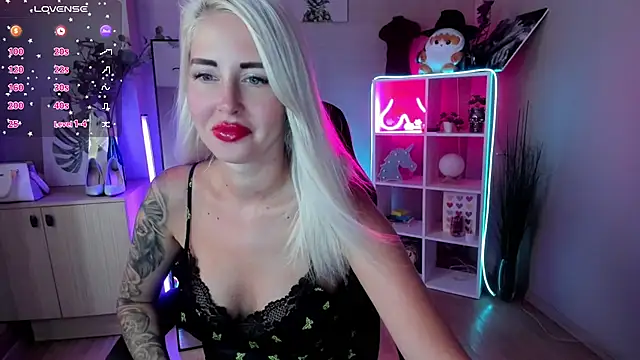 Snapshot of Mermaid_N chatting on July 16, 2026, 1:35 am Mermaid N online show from July 16, 2026, 1:35 am