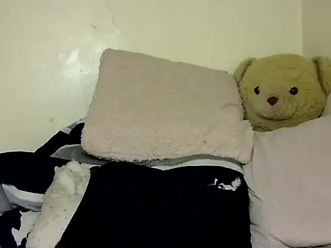 Sexxy slim honey online show from December 4, 2025, 3:44 pm