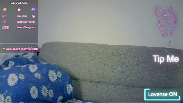 NaozuQAce online show from April 8, 2026, 3:57 pm