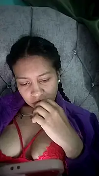 Tiphanydirty3 online show from November 21, 2025, 6:23 am