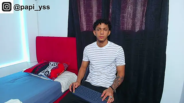 dominic smith  online show from November 15, 2025, 5:17 pm