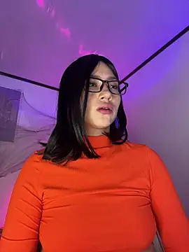 Snapshot of Tsuki-moon chatting on October 29, 2025, 11:31 am Tsuki-moon online show from October 29, 2025, 11:31 am