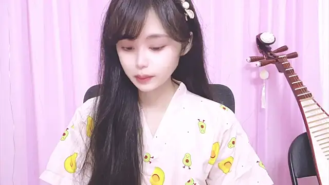 ---MIA--- online show from October 8, 2025, 2:07 pm