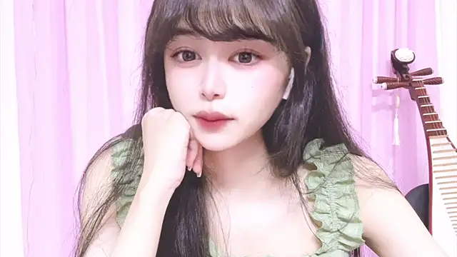 ---MIA--- online show from October 12, 2025, 2:07 pm