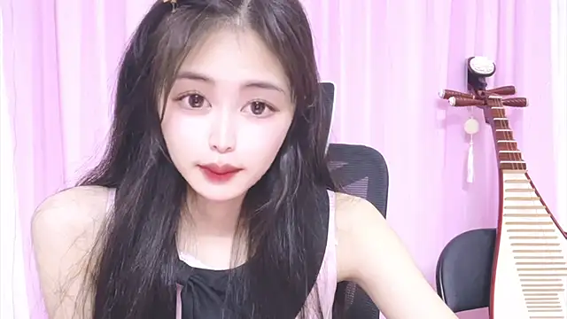 ---MIA--- online show from October 27, 2025, 2:07 pm