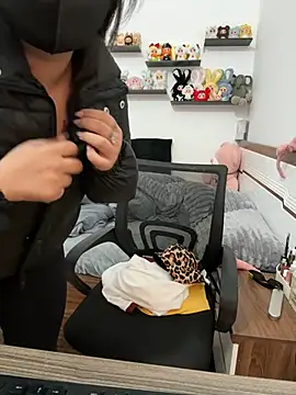 Jenni nana online show from March 8, 2025, 6:21 am