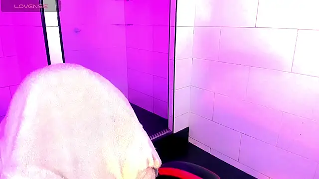 Nikita Gers online show from April 8, 2026, 1:29 am