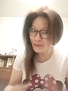 potitohot online show from March 21, 2025, 10:06 pm