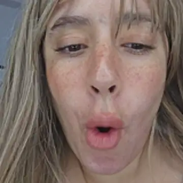 Snapshot of Massa8 chatting on November 5, 2025, 9:12 am Massa8 online show from November 5, 2025, 9:12 am