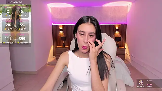 karlaa james online show from April 20, 2026, 11:02 am