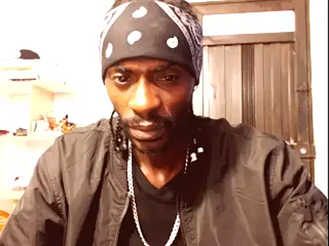 Snapshot of phillip-hot chatting on February 15, 2025, 8:56 pm phillip-hot online show from February 15, 2025, 8:56 pm