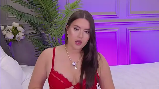 Snapshot of TrishaWinslet chatting on November 13, 2025, 5:55 am TrishaWinslet online show from November 13, 2025, 5:55 am