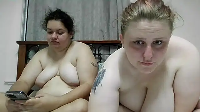 Snapshot of tvshtvsh24 chatting on December 3, 2024, 10:12 am tvshtvsh24 online show from December 3, 2024, 10:12 am