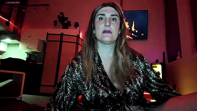 ImLeanneLawson online show from March 12, 2025, 10:37 am