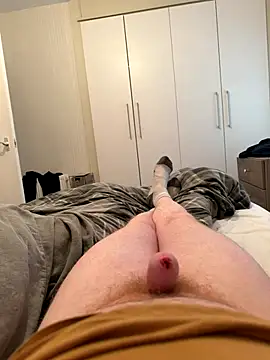 Snapshot of boholad8 chatting on October 6, 2025, 5:13 pm boholad8 online show from October 6, 2025, 5:13 pm