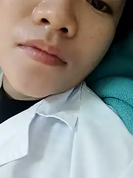 Loveasss20 online show from December 4, 2024, 4:59 am