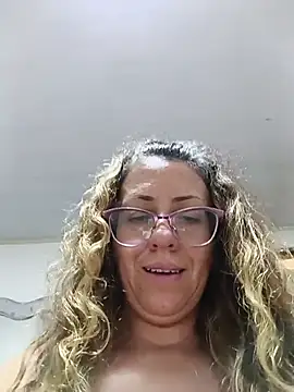 Snapshot of miss_hanna07 chatting on November 24, 2025, 9:48 pm miss hanna07 online show from November 24, 2025, 9:48 pm