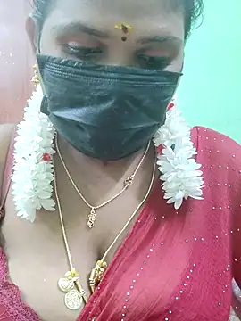 Snapshot of malliga98 chatting on November 7, 2025, 5:39 pm malliga98 online show from November 7, 2025, 5:39 pm