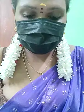 Snapshot of malliga98 chatting on November 22, 2025, 7:13 pm malliga98 online show from November 22, 2025, 7:13 pm