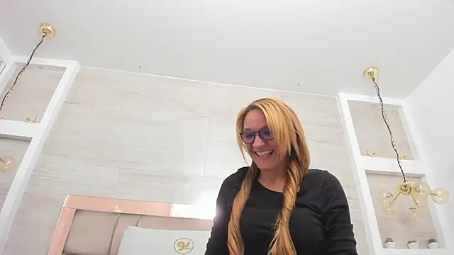 Snapshot of maddy_cartter chatting on March 5, 2025, 3:08 am maddy cartter online show from March 5, 2025, 3:08 am