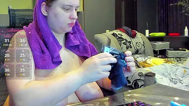 Snapshot of 1lindsey1 chatting on September 13, 2025, 6:35 am 1lindsey1 online show from September 13, 2025, 6:35 am