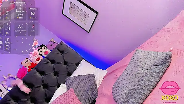 Babyenderlyn online show from October 11, 2025, 8:54 pm