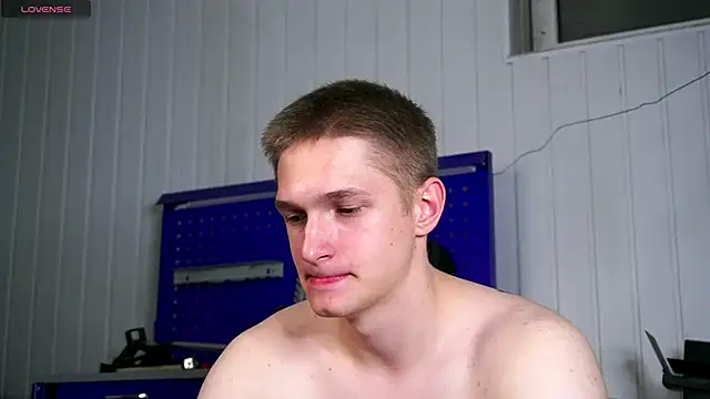 Snapshot of dustyn_fox chatting on November 13, 2025, 3:49 pm dustyn fox online show from November 13, 2025, 3:49 pm