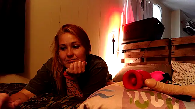 ashlynnstarr online show from May 27, 2026, 7:21 pm