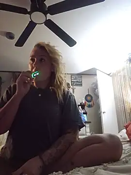 ashlynnstarr online show from July 31, 2026, 7:11 pm