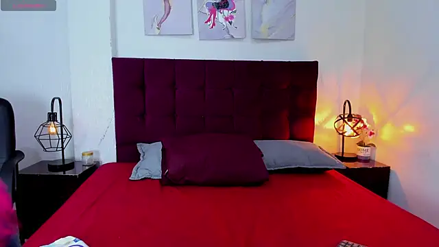 Snapshot of Anthonelaa__ chatting on November 5, 2025, 7:50 pm Anthonelaa online show from November 5, 2025, 7:50 pm