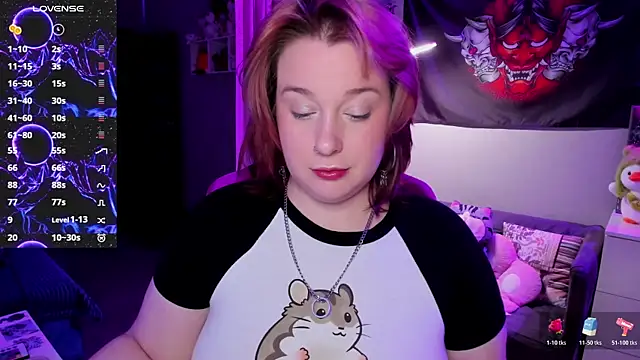 gitera  online show from October 28, 2025, 9:47 pm