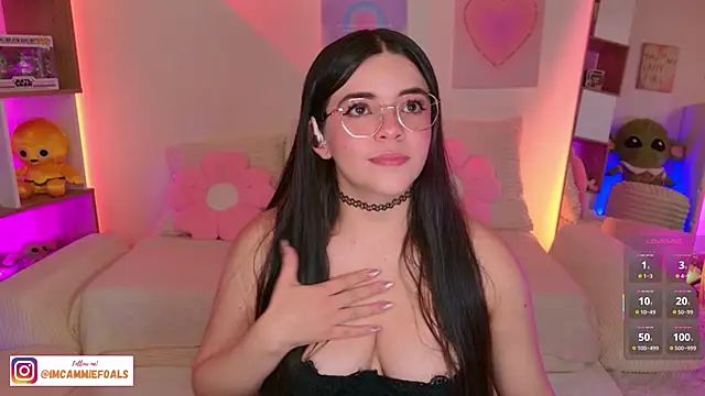 Snapshot of cammiefoalss chatting on November 11, 2025, 3:40 pm cammiefoalss online show from November 11, 2025, 3:40 pm