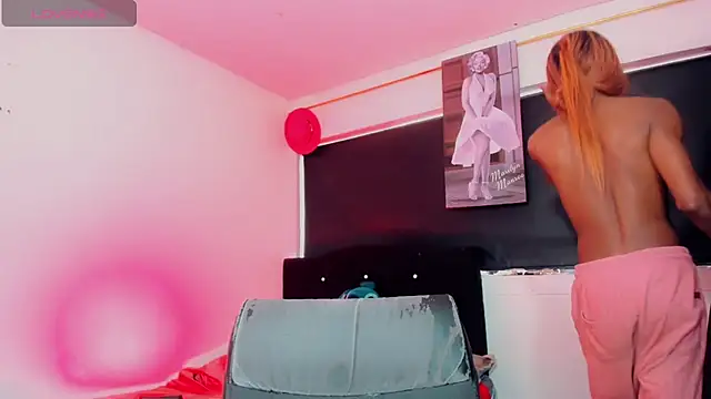 Kendall hornyy online show from July 16, 2026, 8:50 pm