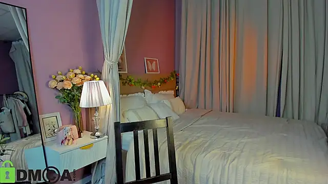 Snapshot of Dearly_Emily chatting on March 4, 2026, 5:21 pm Dearly Emily online show from March 4, 2026, 5:21 pm